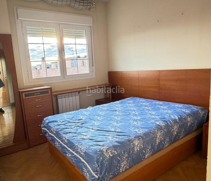 Foto 0f075a44-9d4c-43bd-aefc-95fa9d6c7164. Alquiler piso en Cuatro Vientos Madrid
