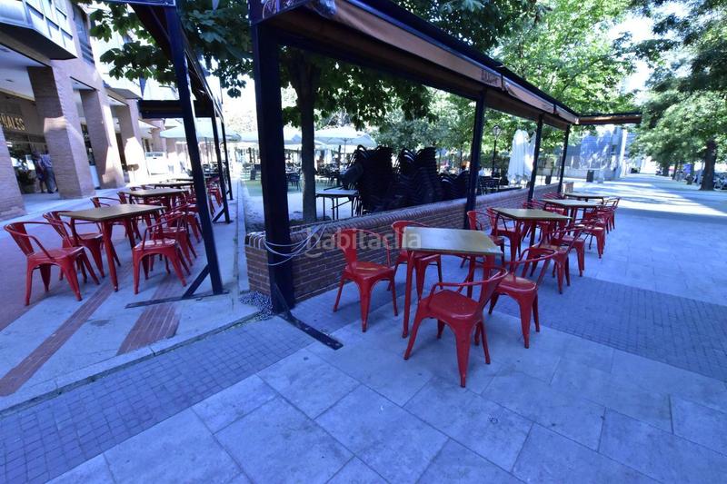 Foto e2a35b62-7677-4a69-bd4b-8dbfc9fb731c. Pas-de-porte local commercial dans Imperial Madrid