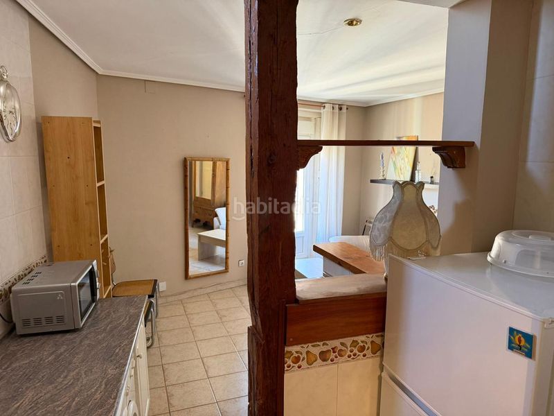 Foto ecf3b01b-1392-4990-b656-1ee04a6d1f5a. Pis a Palacio Madrid