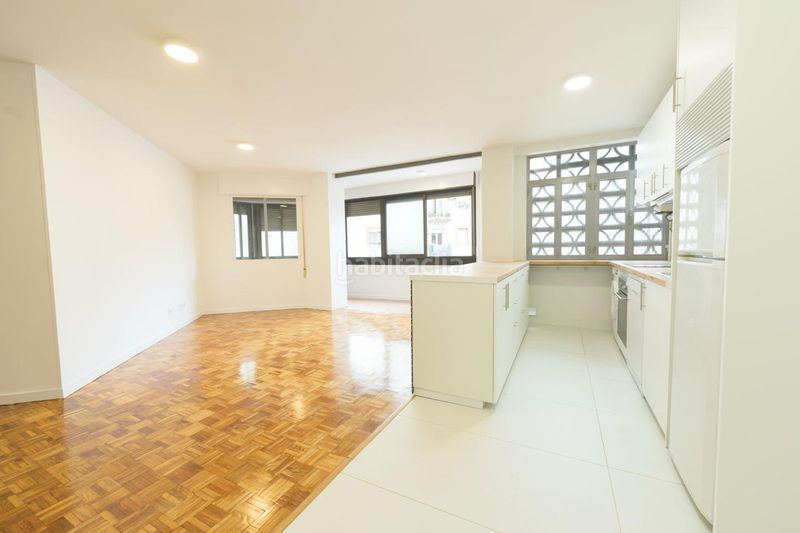 Foto d2ac8a9e-d5e6-44bb-a578-e5003b569f73. Piso en Vista Alegre Madrid