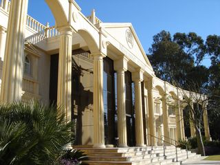 Edifici  Carretera n - 340. Hospital- clínica en marbella. milla de oro