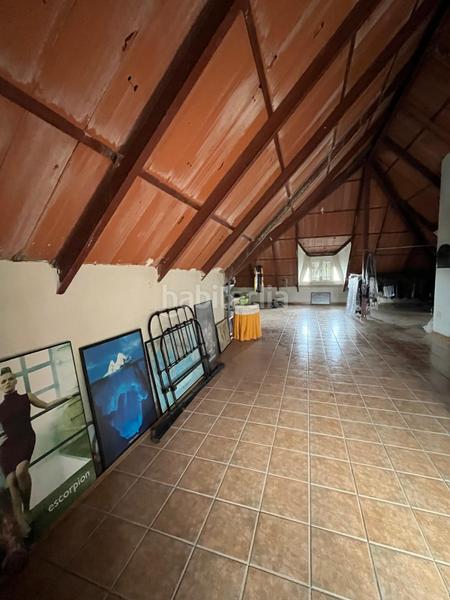 Foto 284cf579-a4e8-4e53-adf2-23951c3aa46a. Chalet with fireplace heating parking pool in nuevo Aranjuez-ciudad de las artes Aranjuez