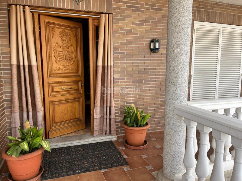 Foto 5641c031-c327-4671-817e-69835c49c338. Chalet with fireplace heating parking pool in nuevo Aranjuez-ciudad de las artes Aranjuez