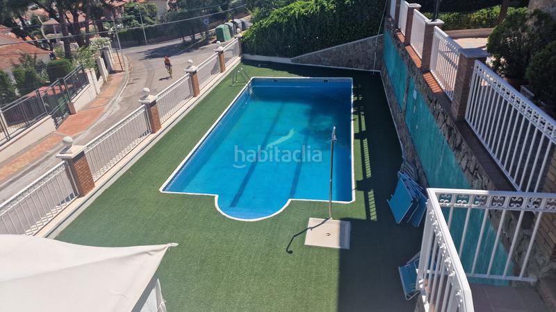 Foto 9cf89d44-004c-40bf-a440-d8be37548ff2. Chalet with fireplace heating parking pool in nuevo Aranjuez-ciudad de las artes Aranjuez