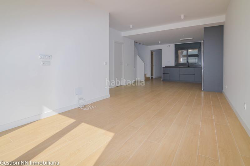 Foto 3592106f-be44-47eb-9caf-1b7eff2b31fe. Alquiler casa pareada chalet a estrenar en Centro Villanueva del Pardillo