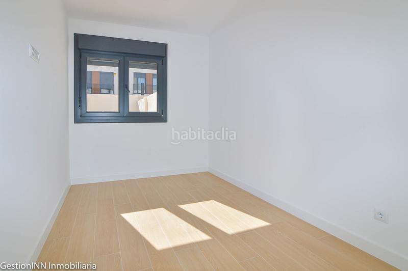 Foto f02f6de4-854b-4902-97c2-31da28445298. Alquiler casa pareada chalet a estrenar en Centro Villanueva del Pardillo