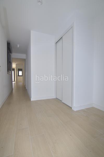 Foto 02bb59c2-c867-48a9-8e92-b301b4e33c5d. Rent towny house with heating parking in Centro Villanueva del Pardillo