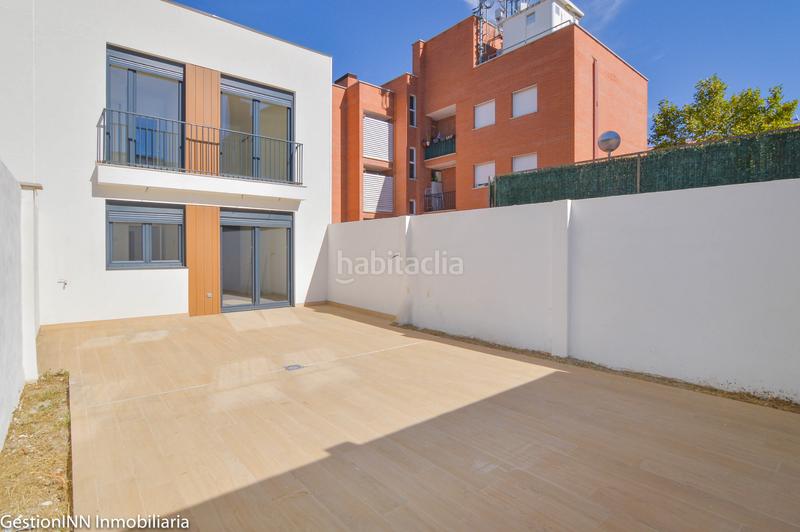 Foto 26f22def-a376-4a1e-8a89-ec9b9b843943. Rent towny house with heating parking in Centro Villanueva del Pardillo