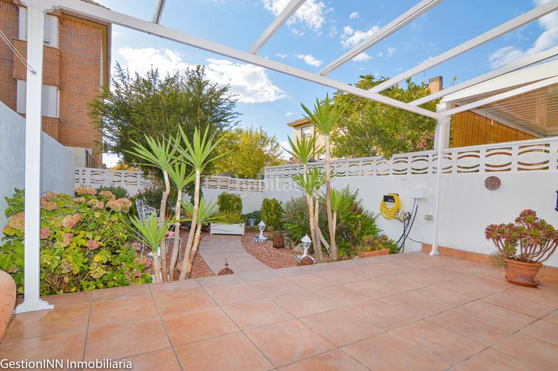 Foto 65083061-8482-4348-a10b-03541de0c444. Casa adosada en Los Llanos-Valle Pardo Villanueva del Pardillo