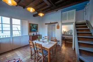 Casa a Dalt Vila-La Marina