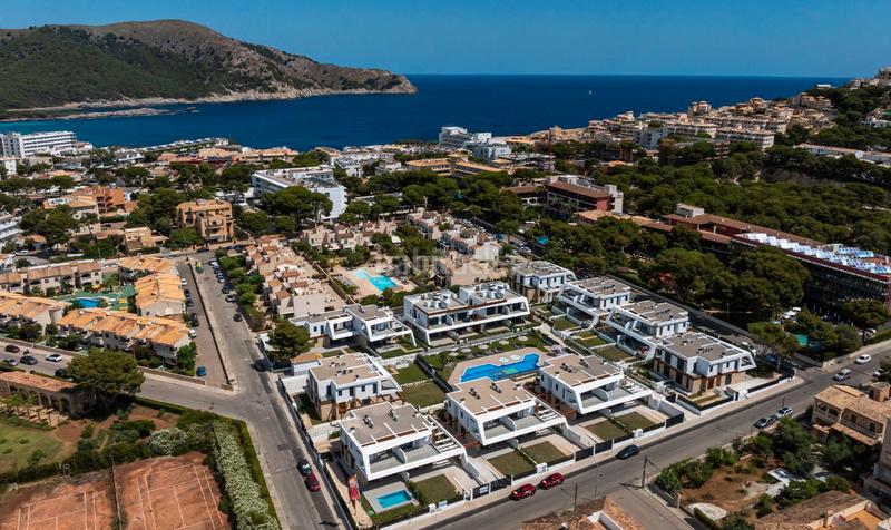 Foto be2808aa-d488-4644-9b88-6f5b980ba282. Development Exclusivas Villas en Venta en Luz de Cala Ratjada, Mallorca in Capdepera. Homes of new buildings