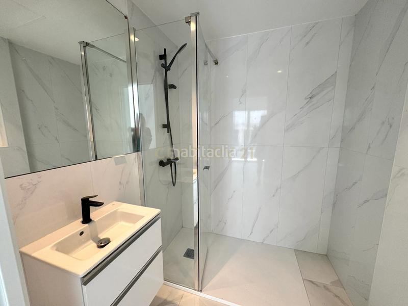 Foto 0550e16c-9c00-41fd-8cff-4870efcc2944. Rent flat with parking in Puig des Molins Ibiza