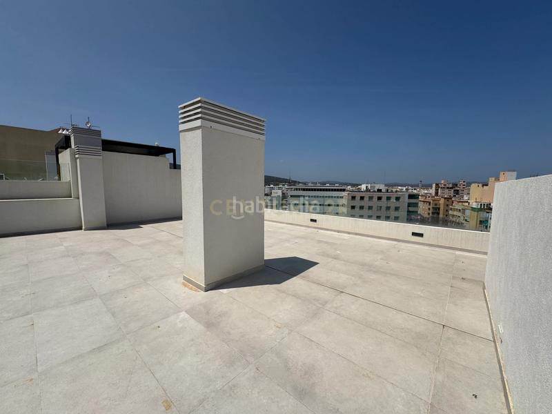 Foto 05de1b82-6f7d-4070-85b3-b55ff4dc9cc9. Rent flat with parking in Puig des Molins Ibiza