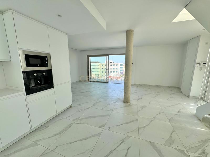 Foto 274175bc-ac25-43e6-b29f-0486dbddac3c. Rent flat with parking in Puig des Molins Ibiza