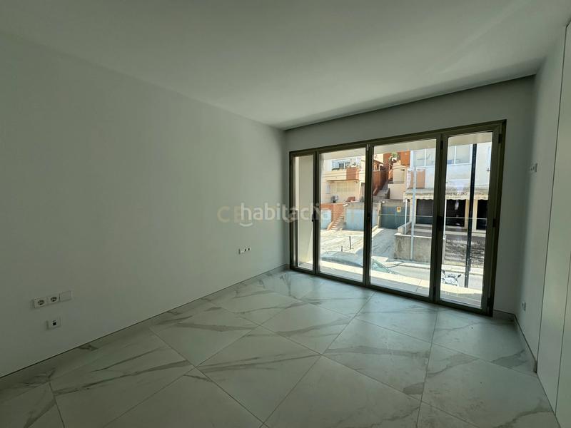Foto 37a793e0-6ba6-49c1-88a6-3802356f5b72. Alquiler piso en Puig des Molins Ibiza