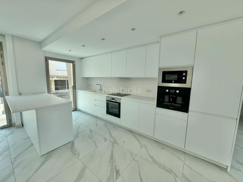 Foto ef27085e-8700-429b-8748-5df1d035ae51. Alquiler piso en Puig des Molins Ibiza