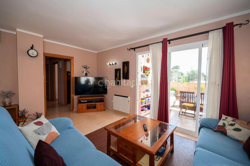 Foto b26f9457-a813-4dd2-ba54-a884afadddcf. Pis a Santa Eulària des riu Santa Eulària