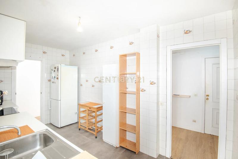 Foto 9385820a-ea14-4b55-94f2-1605c762b348. Appartement in av. d'espanya in Puig des Molins Ibiza