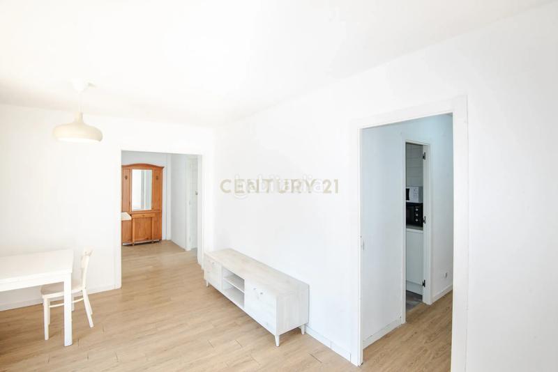 Foto f264d6b6-fdc3-41e1-93d1-5564535abdff. Appartement in av. d'espanya in Puig des Molins Ibiza