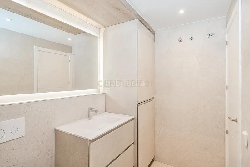 Foto 43c85528-a6fd-41d0-8cce-9de53cbdedca. Apartment in carrer de castelar 12 in Dalt Vila-La Marina Ibiza