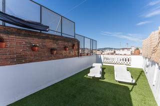 Piso en Raval. Exclusivo piso con azotea privada en las ramblas.