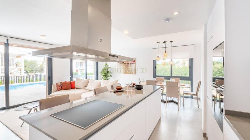 Foto 9f6751ea-c75f-4092-bd4b-91451858f685. Maison jumelée dans calle juan moll dans Cala Ratjada Capdepera