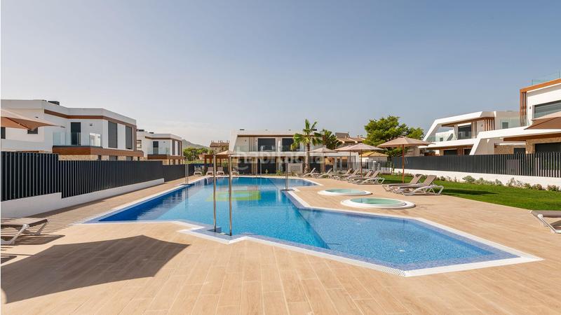 Foto db9032db-f238-4545-b537-d07b82074a2f. Maison jumelée dans calle juan moll dans Cala Ratjada Capdepera