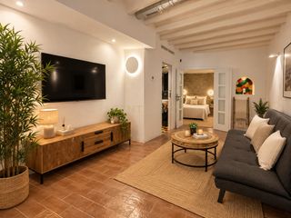 Apartament a Carrer sant antoni, eivissa, spain 1. Una joya con alma en el corazón histórico de ibiza