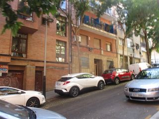 Industrial premises in Guinardó. Solvia inmobiliaria - locales barcelona