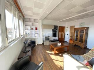 Rent Penthouse  De méjico. Atico reformado terraza 2 dormitorios vistas despejadas