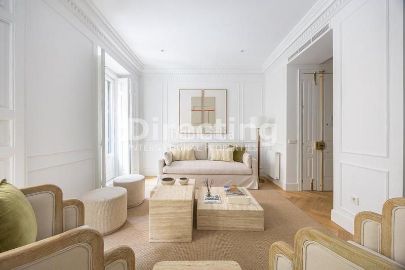 Foto fa5cebb3-d5bf-4c8f-be68-5c69923851d1. Piso próximamente en Recoletos calle lagasca piso reformado y amueblado con un estilo único en Madrid