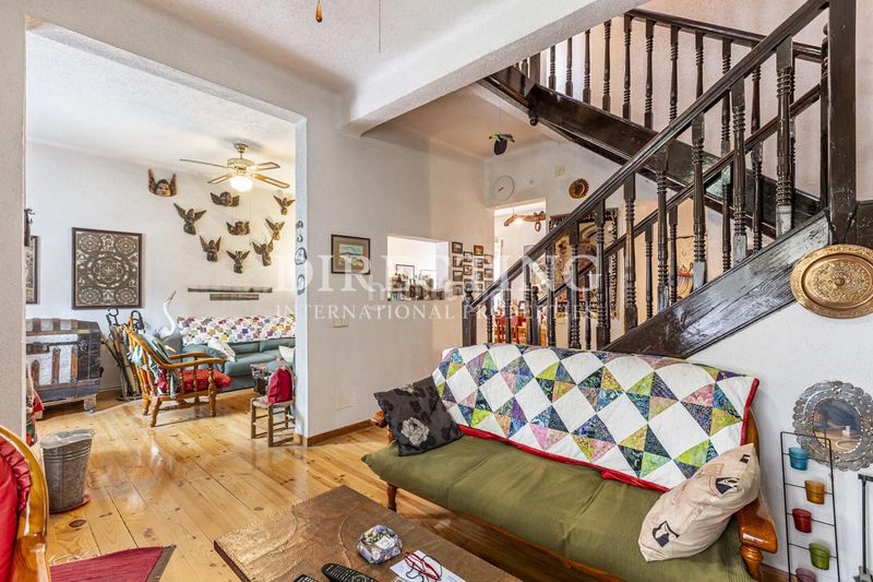 Foto 48a8015d-36cb-472c-ab7a-900dc171d7f0. Casa a Guindalera Madrid