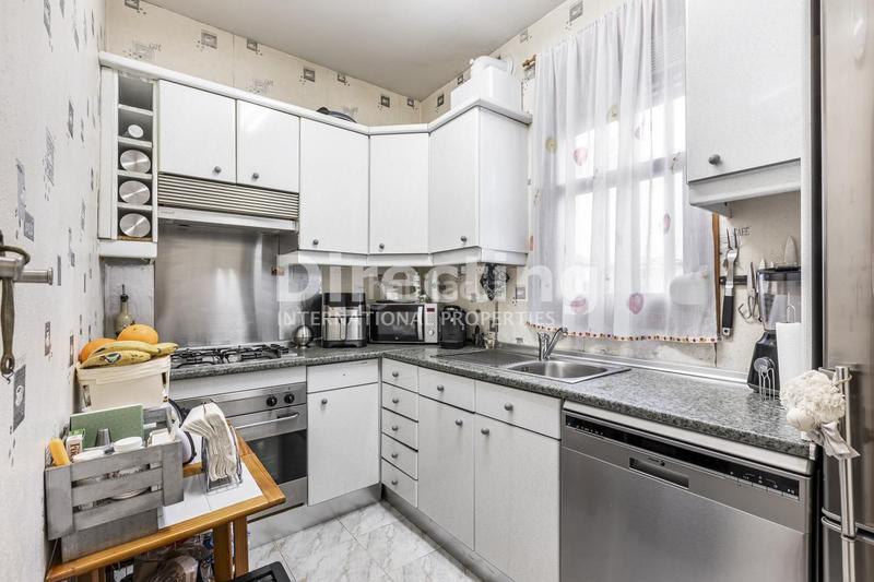 Foto cfe03394-714f-4b6c-bc04-f70e2b3a6c07. Maison avec chauffage parking dans Canillas Madrid