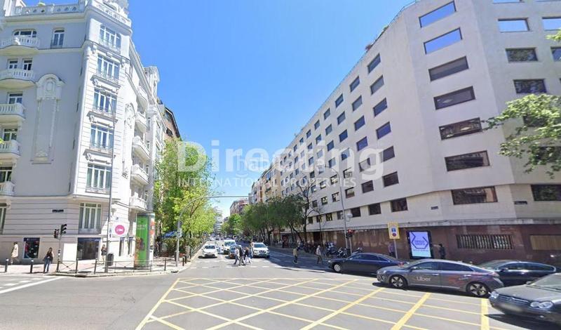 Foto 4a52ddfe-4bd8-44db-95e6-63d3c4238aca. Piso diego de león vivienda reformada y amueblada piscina comunitaria servicio de portería posibilidad de garaje en Madrid
