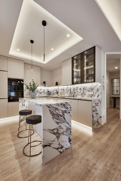 Foto e7f13d7e-067a-4515-9d62-2b3bcd423475. Etagenwohnung in Goya Madrid