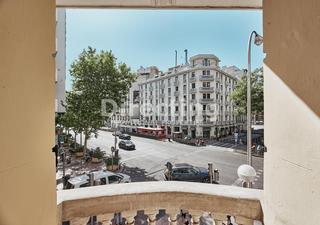 Appartamento  De goya. Elegante vivienda reformada y amueblada en goya, con 5 balcones