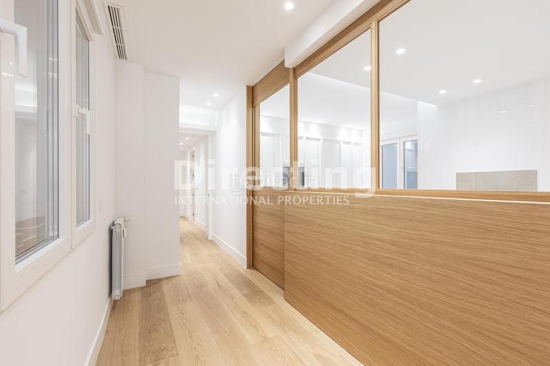 Foto 2e0379fa-a8a1-4477-a353-f5d2a3e8120a. Appartement dans Castellana Madrid