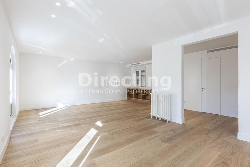 Foto 6a94bd42-f77d-4df7-8e14-ac748c9e57b5. Piso en Castellana Madrid