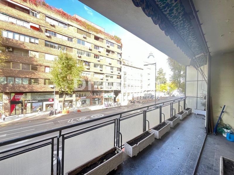 Foto 7a674970-f3b6-4358-b7cd-eea6c0df913e. Pis amb calefacció aparcament a Almagro Madrid
