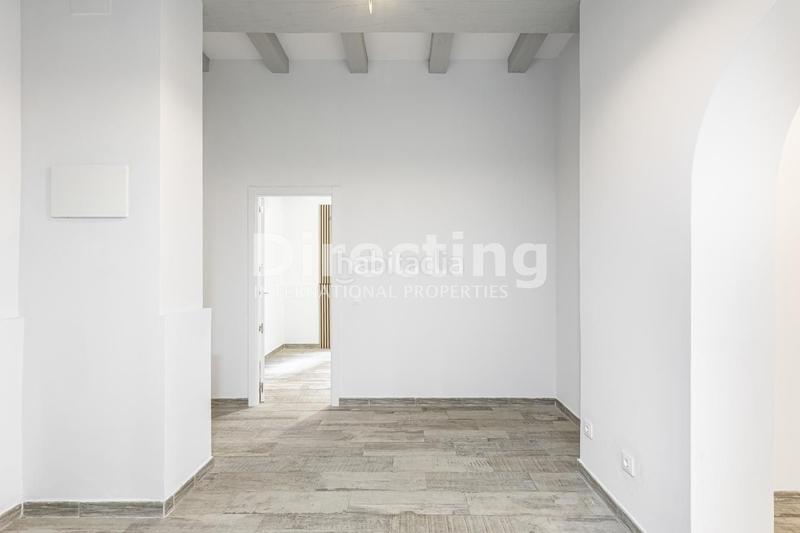 Foto 7b3e0a87-e6da-4ac5-98a2-f6b294845a5c. Ground floor with heating in Fuente del Berro Madrid