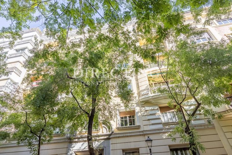Foto ca156982-f601-496e-8ae4-4c785352dbfd. Pis amb calefacció aparcament a Recoletos Madrid
