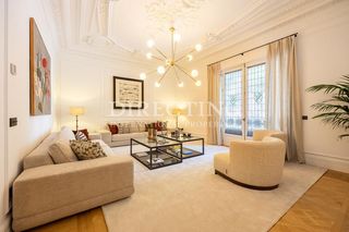 Etagenwohnung  Velázquez. Exclusivo piso de lujo con terraza de 55 m en velázquez, recolet