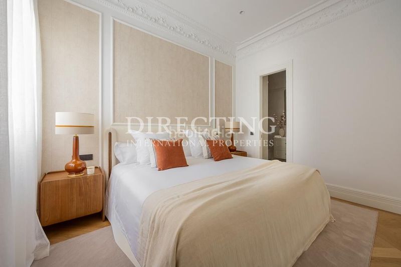 Foto f5ec0820-9996-4b34-810d-6ddbe8eebd61. Pis a Recoletos Madrid