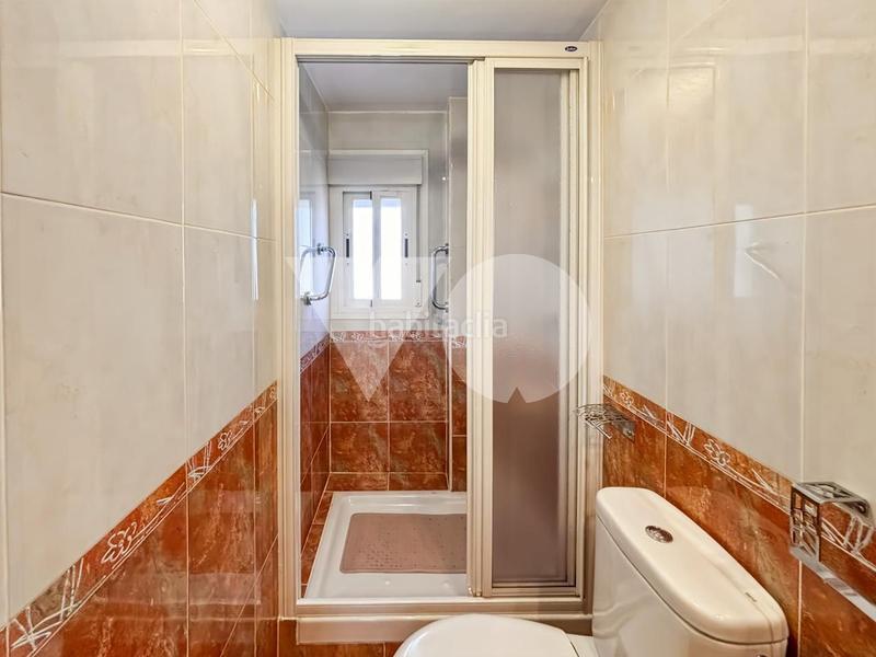Foto 5e2d89b9-e590-4ba5-9310-eecaf1e80951. Apartament amb calefacció a Simancas Madrid