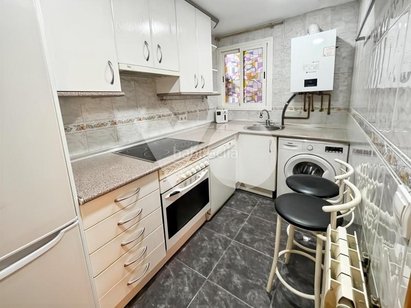 Foto 62bba0e0-334b-4243-8df1-9a3156fe3a02. Apartamento piso en venta en Simancas, san blas, en Madrid