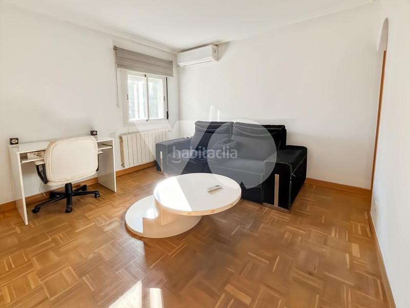 Foto 99b6257b-1abc-41d5-8e97-cac79753f229. Apartamento piso en venta en Simancas, san blas, en Madrid