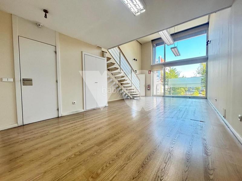 Foto 869bdf6f-982c-474b-886b-722b5acc7a21. Affitto ufficio con riscaldamento parcheggio in Simancas Madrid