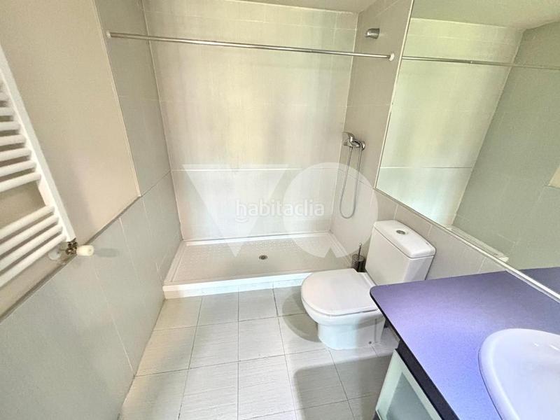 Foto aa41cd20-f0fd-41c9-8a69-c10958d78a8f. Alquiler oficina s en alquiler loft dúplex en Simancas en Madrid