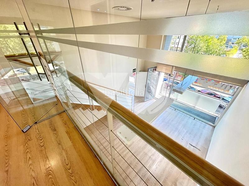 Foto 81e806a6-34bb-416e-a603-d7d9a2834219. Rent office space with heating parking in Simancas Madrid