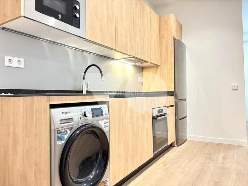 Foto e057ad00-5e9c-4c57-bb01-bdfeca4973f1. Rent studio with heating in Simancas Madrid